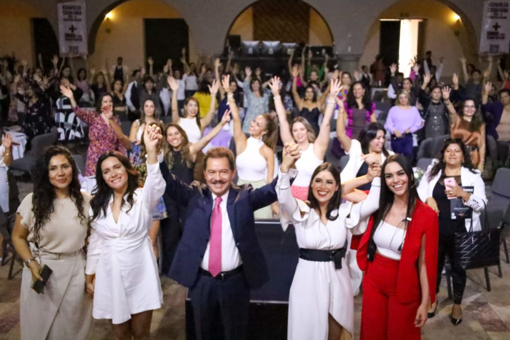 Nacho Mier destacó la labor de la bancada de Morena a favor de las mujeres.