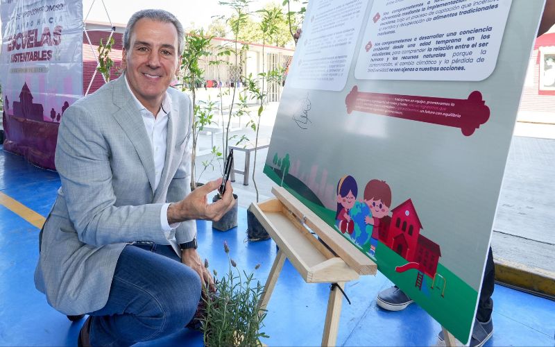 Pepe Chedraui se compromete a tener escuelas sustentables