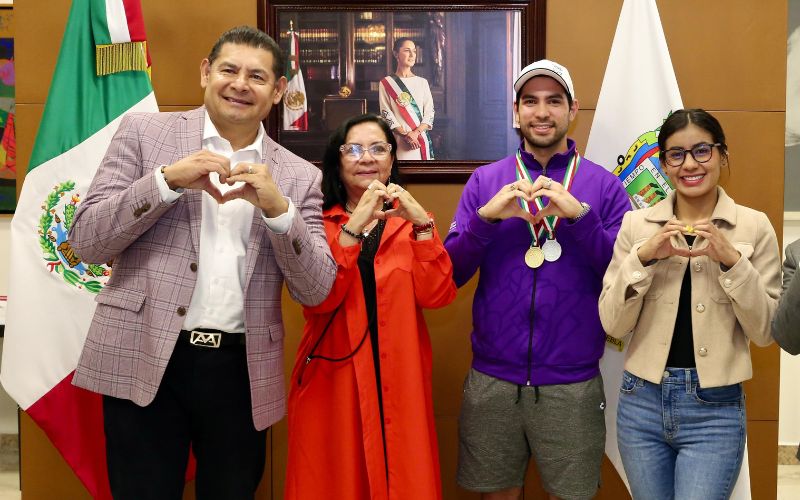 Gobierno de Puebla duplica apoyos a deportistas que ganen medallas