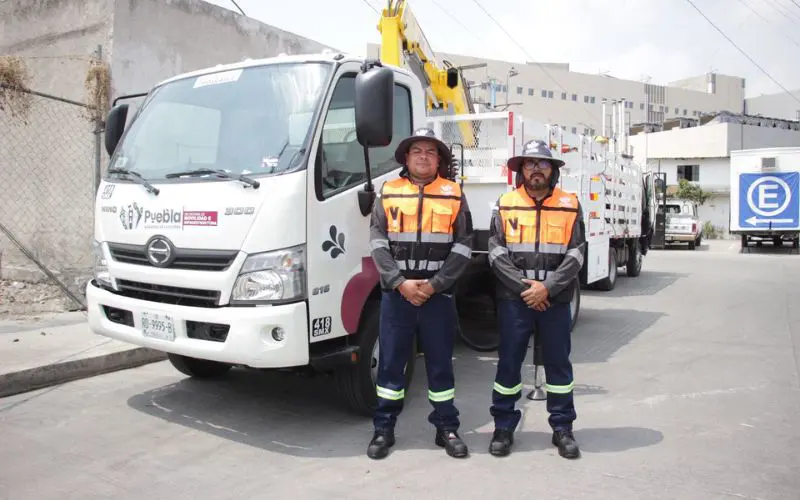 Ayuntamiento de Puebla entrega uniformes a Movilidad e Infraestructura