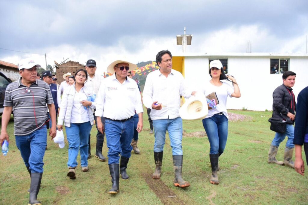 Supervisan daños en Ajolotla, Chignahuapan tras fuertes lluvias